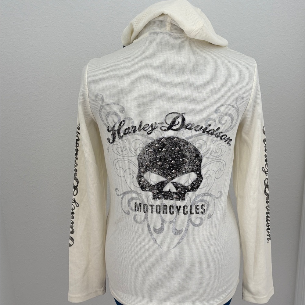 Harley-Davidson Cream Skull Graphic Shirt - Picture 6 of 7